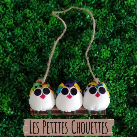 Famille de trois petites chouettes personnalisées tissu coccinelle