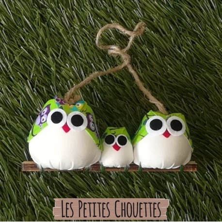 Famille 3 chouettes hibou vert pomme